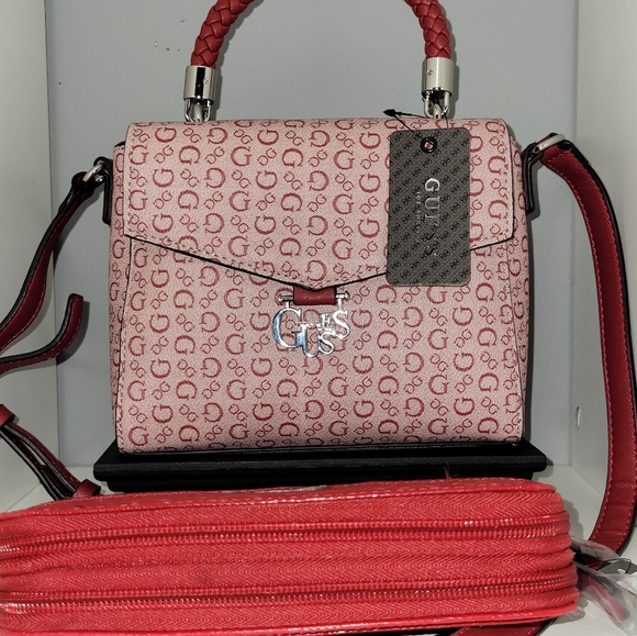 Guess bag and wallet - Picture 3 of 6